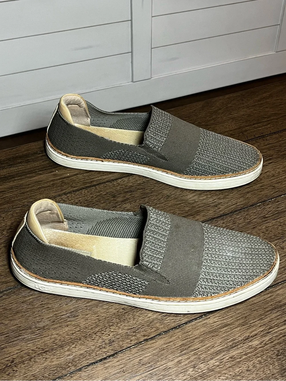 UGG knit slip